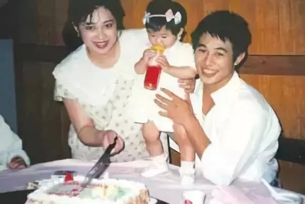 李連杰：20 億給利智，前妻卻住了 10 年地下室