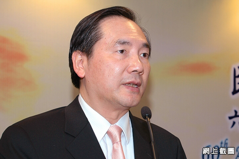 葉澍堃長子藏兒童色情檔案 被捕時妻子子女在場