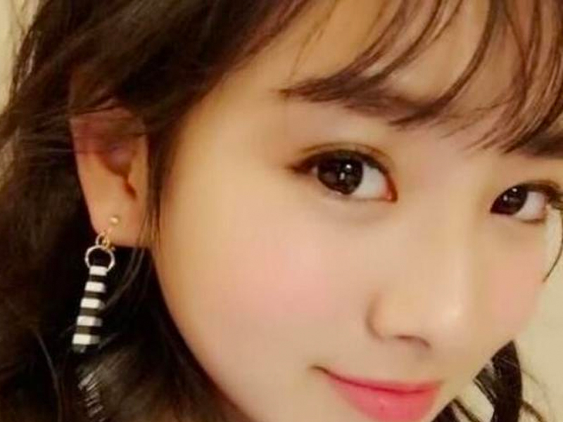 什麼?她只是 12 歲小學六年級生? 什麼?她只是 12 歲小學六年級生?