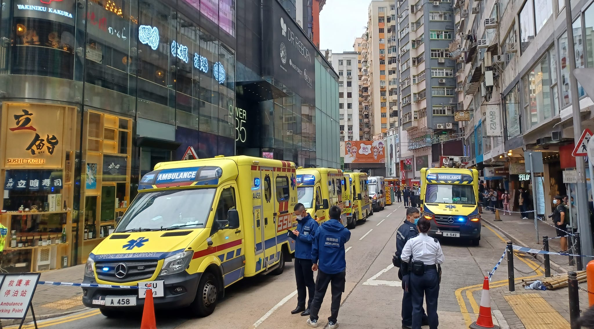 銅鑼灣世貿中心三級火 濃煙下食客繼續享自助餐