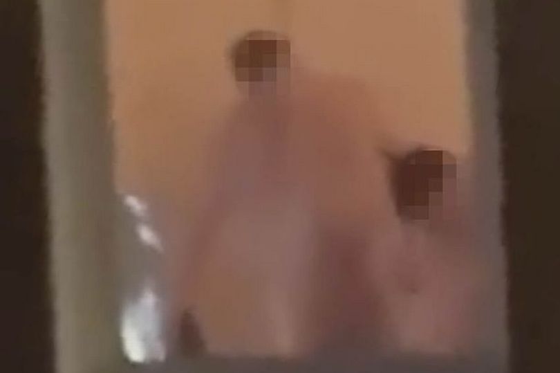 警察家裡3P狂飲 忘拉窗簾被舉報