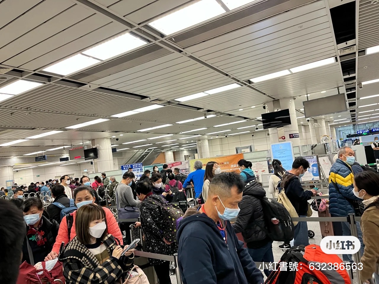 港人北上過關情況及流程 記得提前備好綠碼黑碼