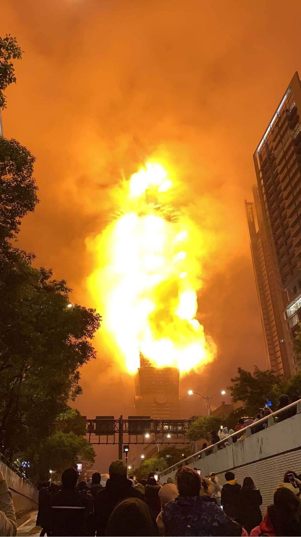台灣101大爆炸瞬間畫面曝光？