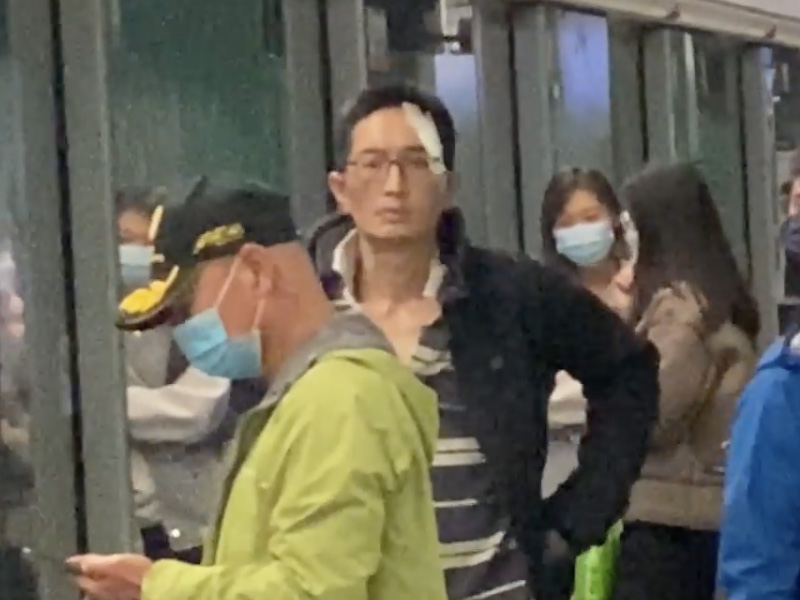 Tempo哥 最新地鐵月台視頻