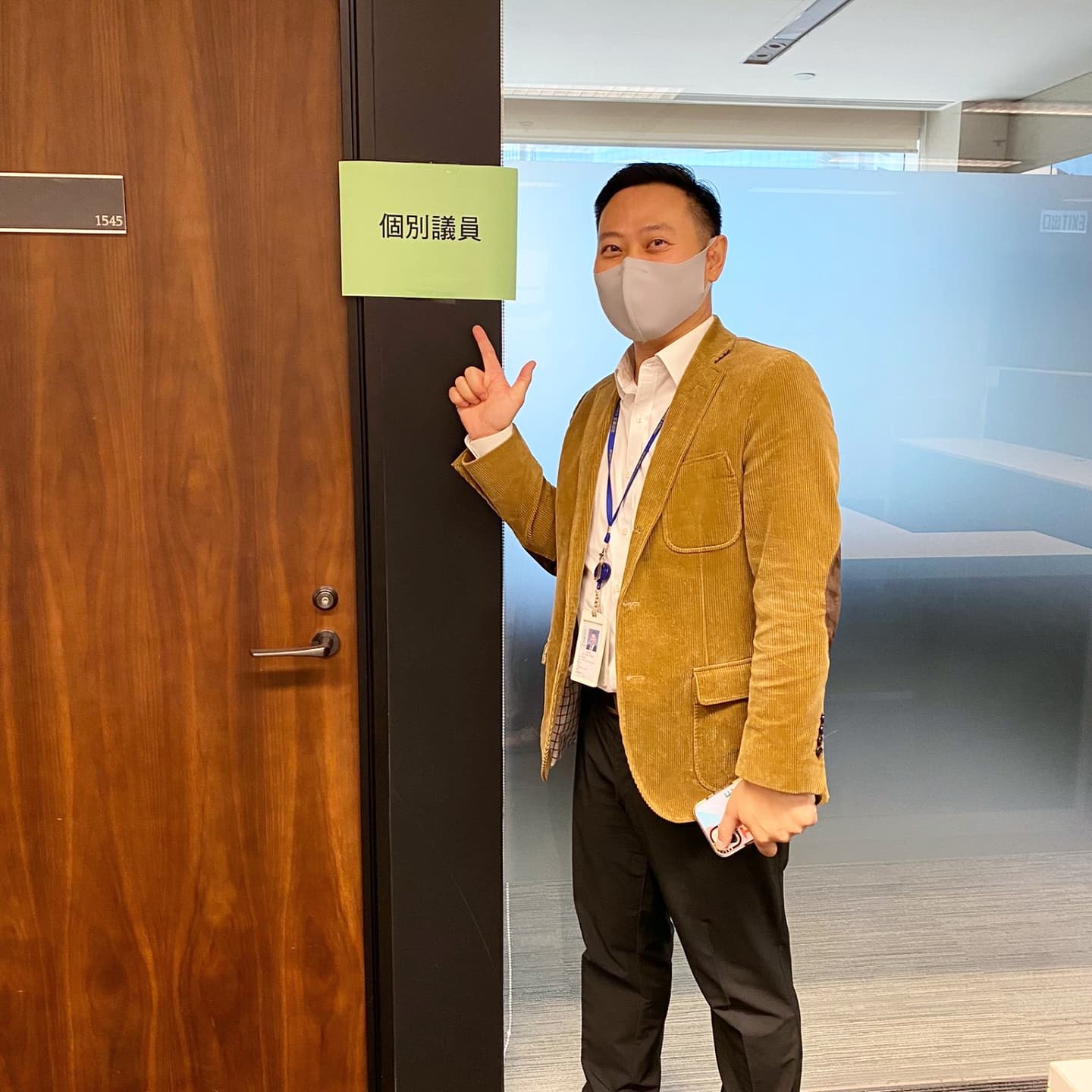 洪門宴 徐英偉主動請辭 非被林鄭解僱