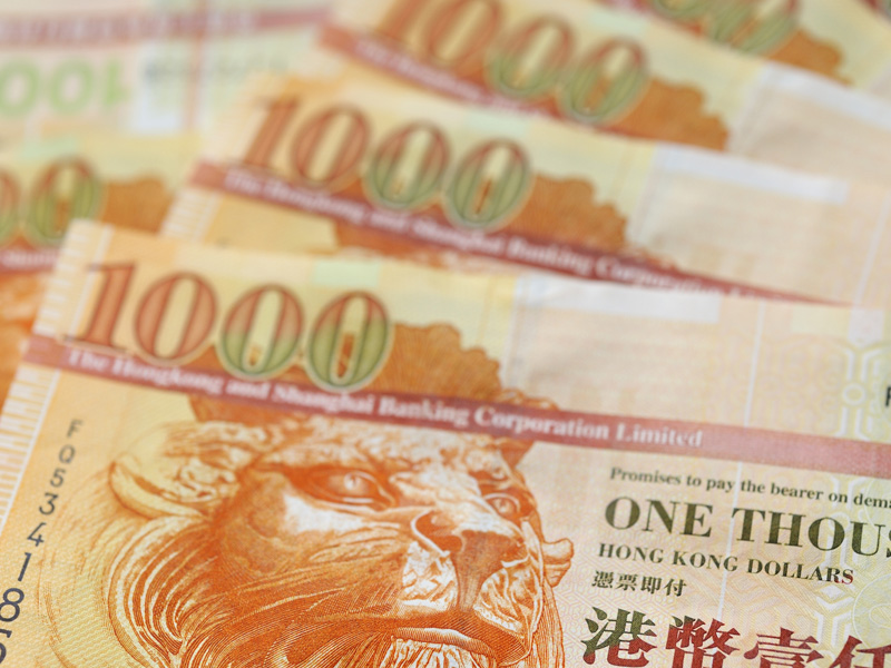 派 $10000 元消費券