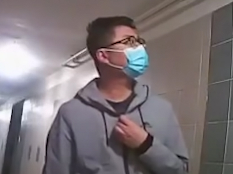 寶達邨品鞋癡漢 又索又摷又舔 (閉路電視影片)