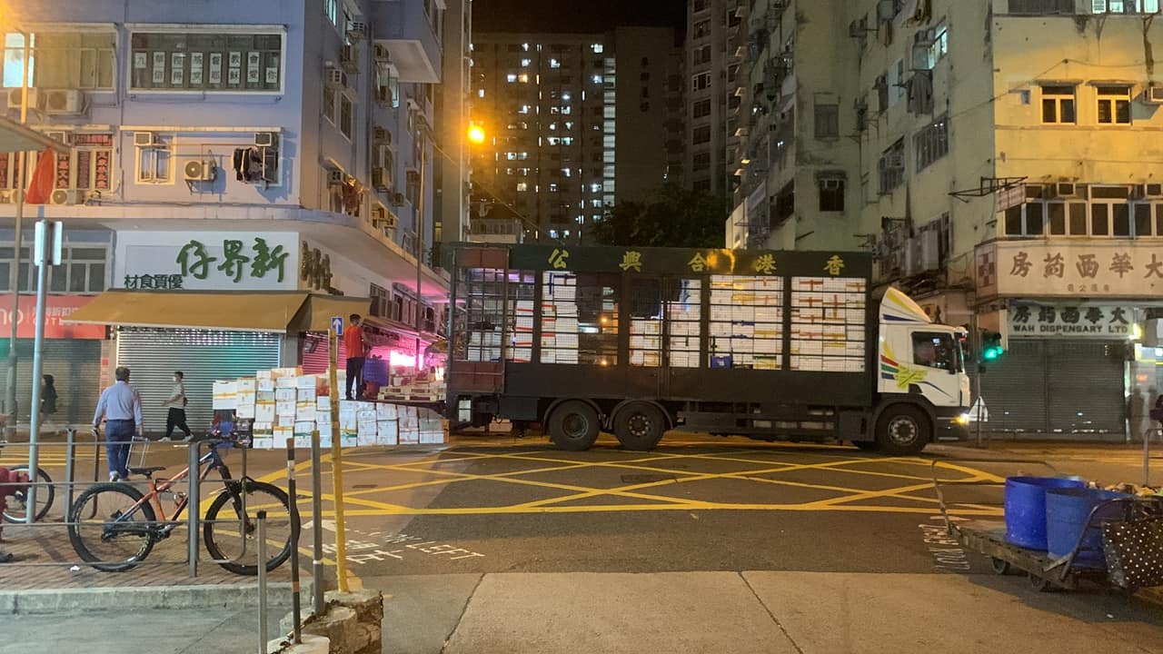 點解「新界仔」擺貨可以擺到出馬路？原來 ...
