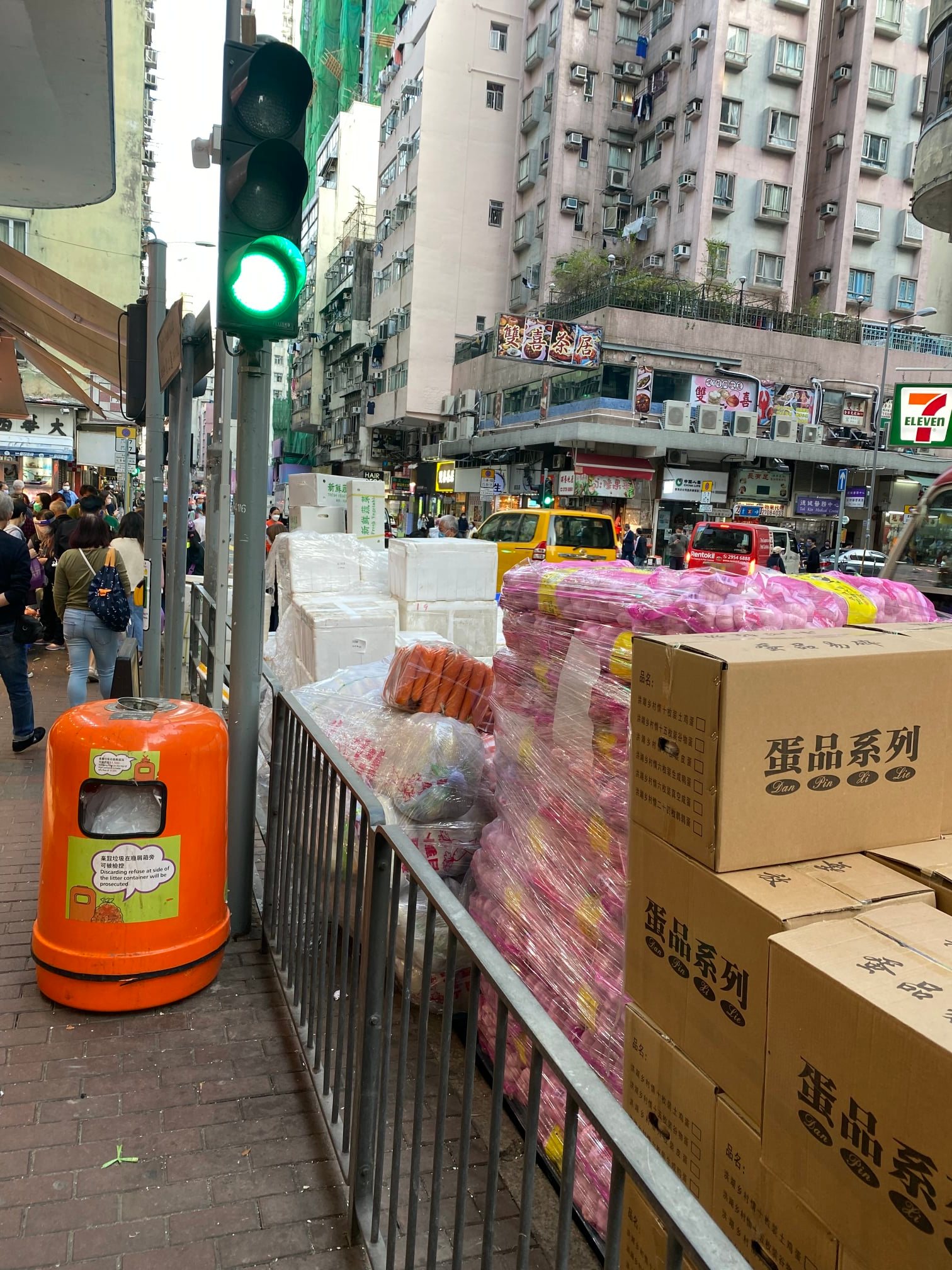 點解「新界仔」擺貨可以擺到出馬路？原來 ...