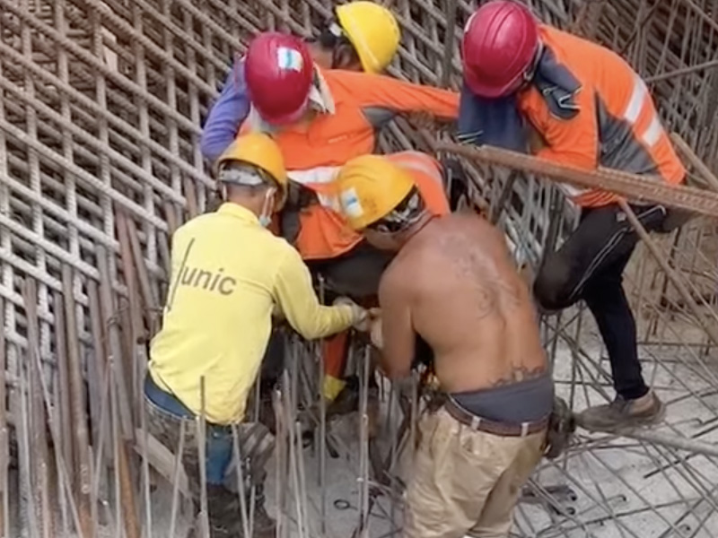 機場三跑工人高處墮下 鐵枝插穿臀部