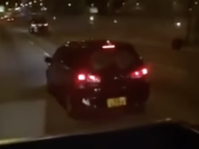 車住條女係馬路玩DUP停 結果 ...