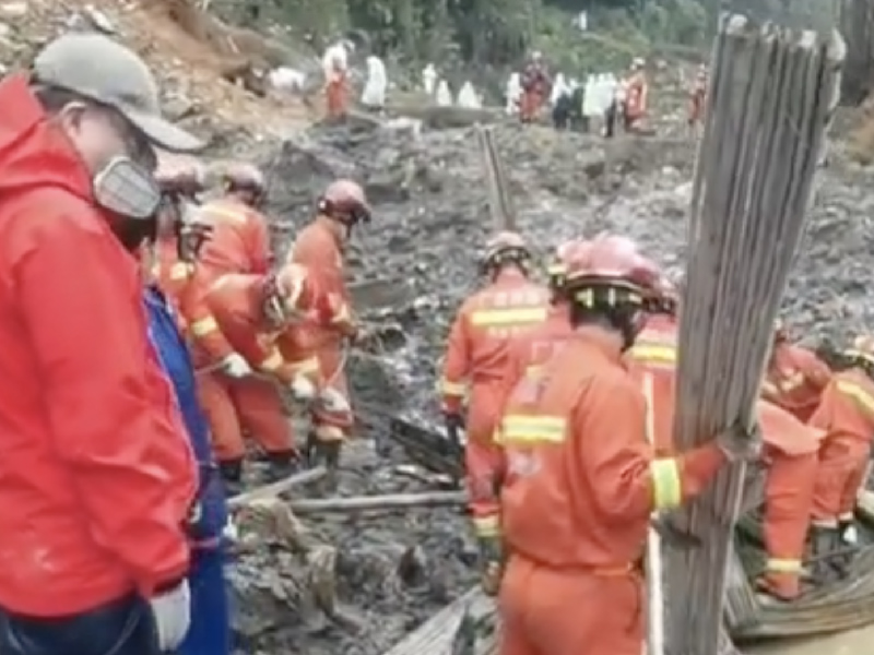MU5735墜機搜救現場 發現一大型構件