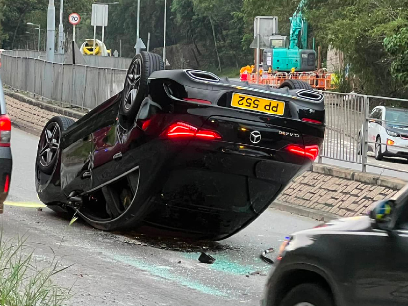 汀角路大埔方向 交通意外反車現場