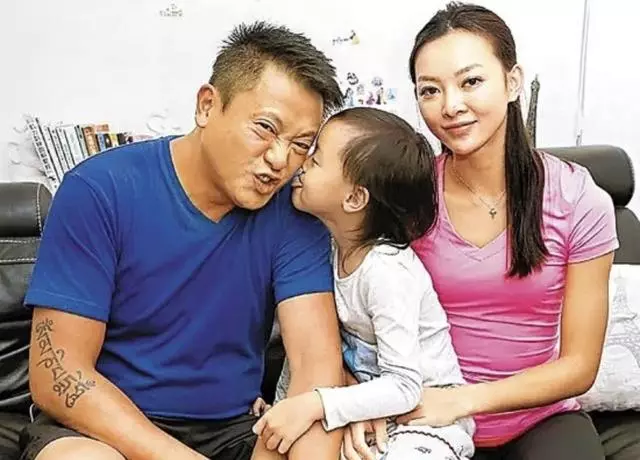 魏駿傑回應前妻被打