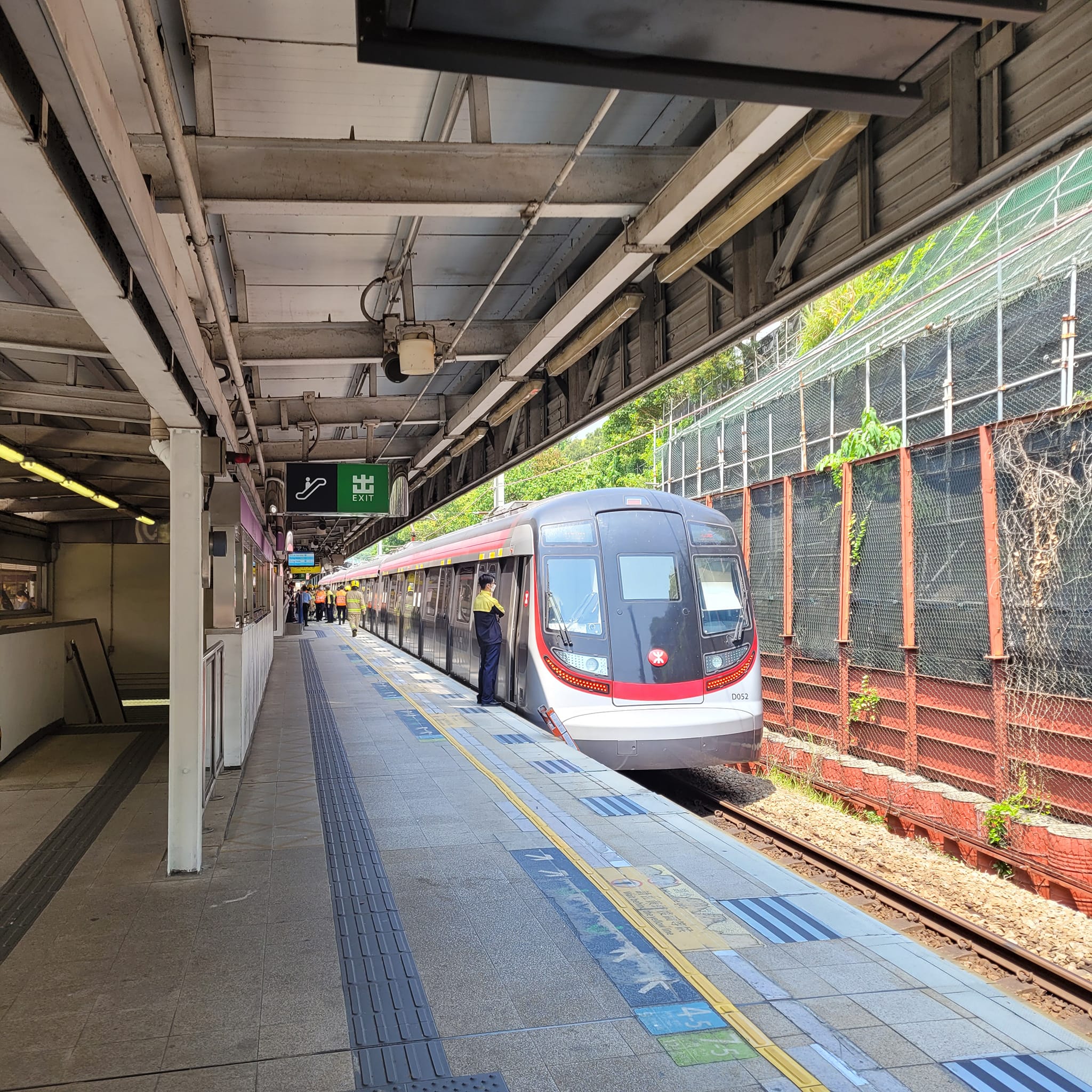 大埔墟火車站有人墮軌