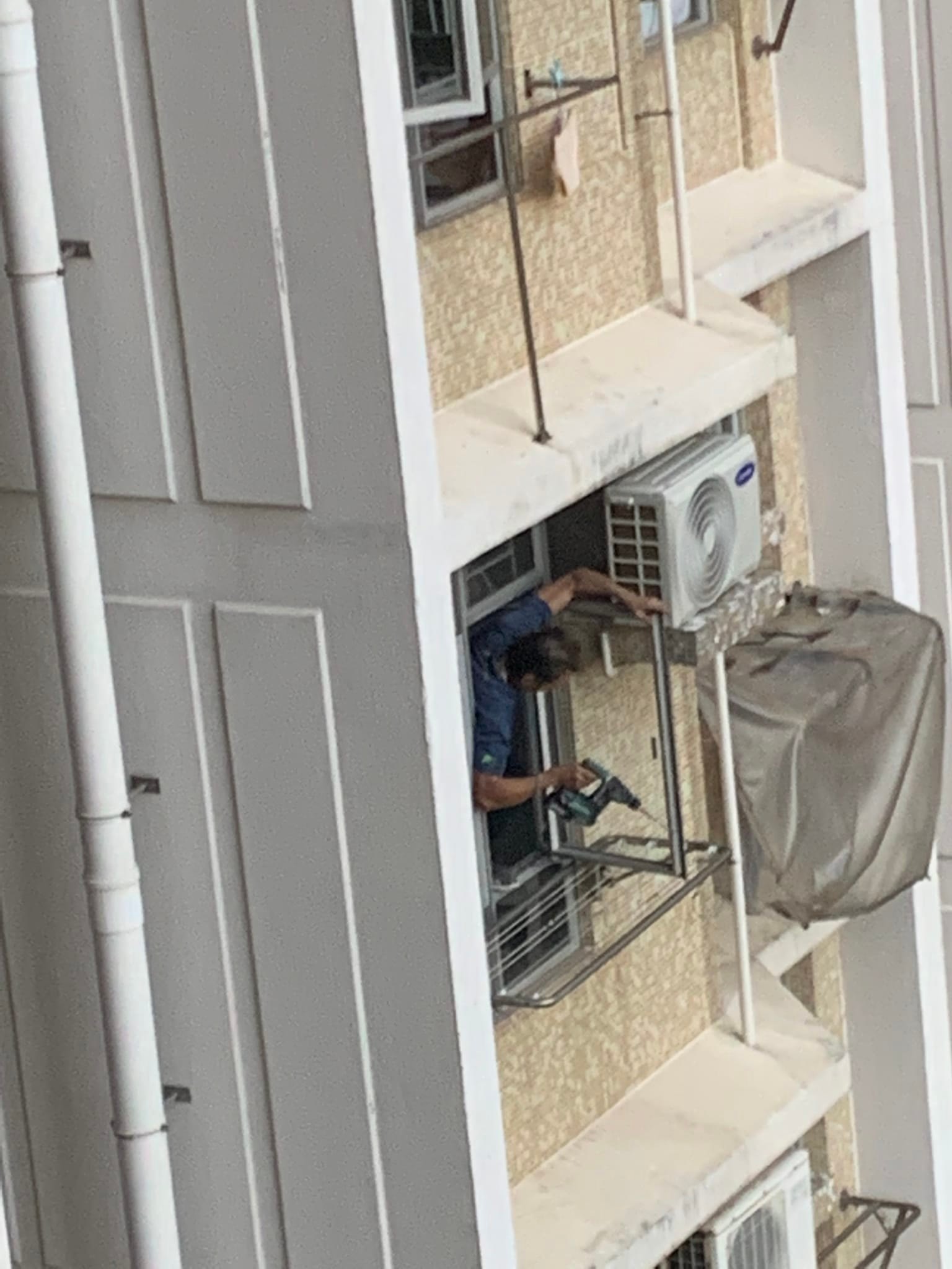 空中飛人 DIY 裝冷氣？