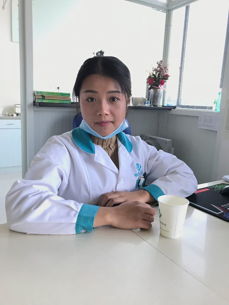 黑肥妹怒瘦 31 公斤 秒變爆乳白皙正妹