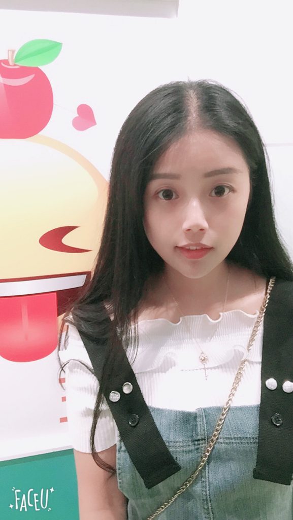 黑肥妹怒瘦 31 公斤 秒變爆乳白皙正妹