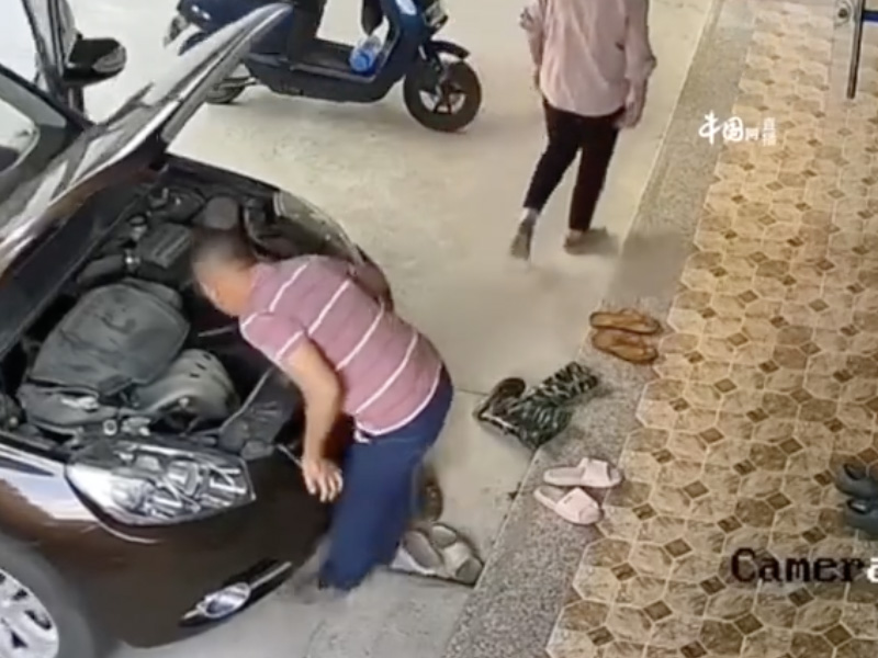 站車前維修 車輛突然啟動 老婆目睹崩潰