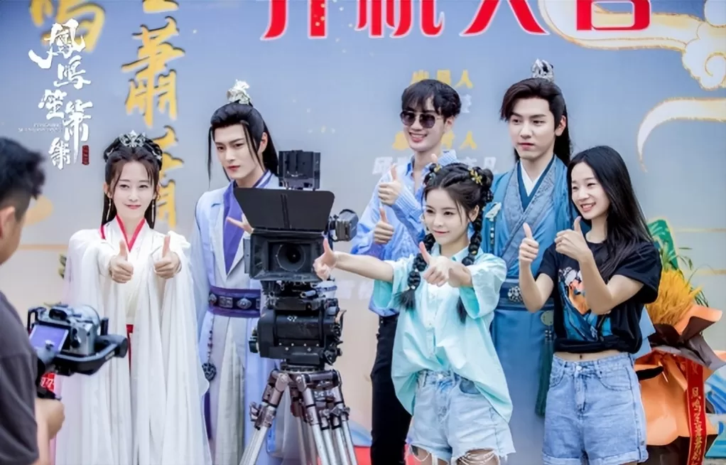 中國富婆 砸錢拍劇當女主角 很多網民酸葡萄