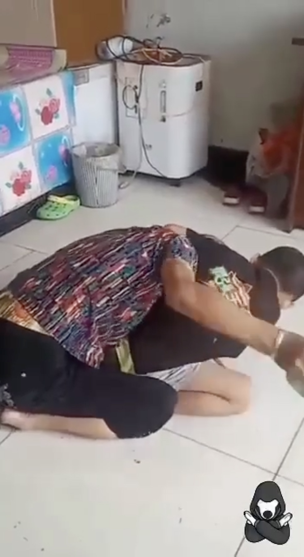 小男孩為洩憤 親手把自己祖母勒死