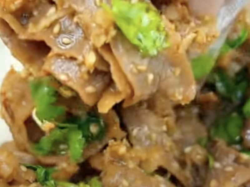 芫荽拌肥牛食譜