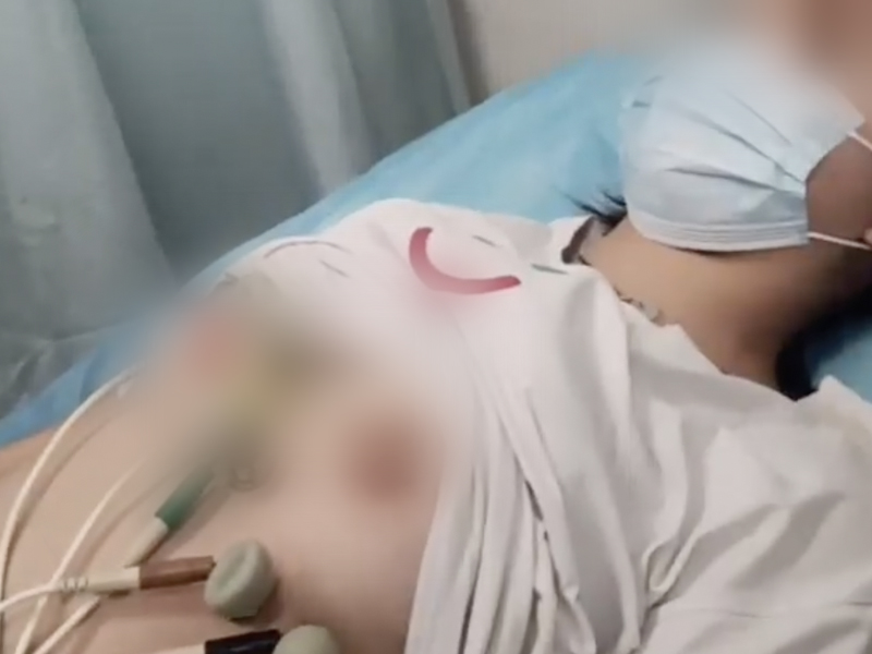 女士們體檢時 小心被人偷拍