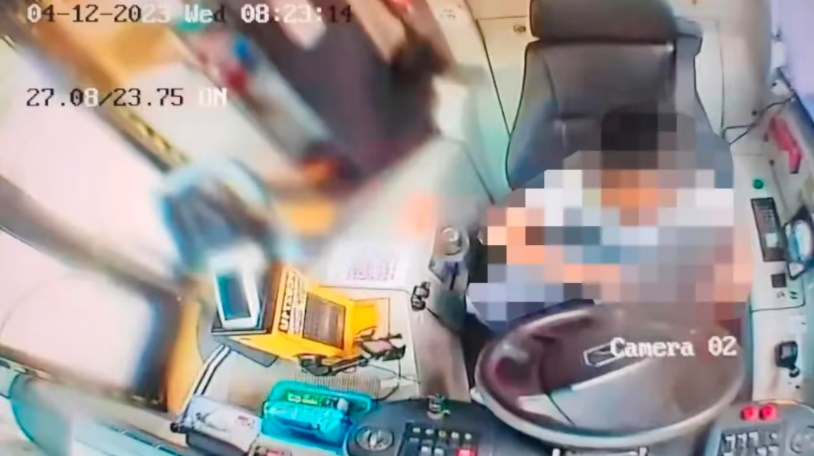 巴士當玩具 小朋友偷開巴士 5 個小時