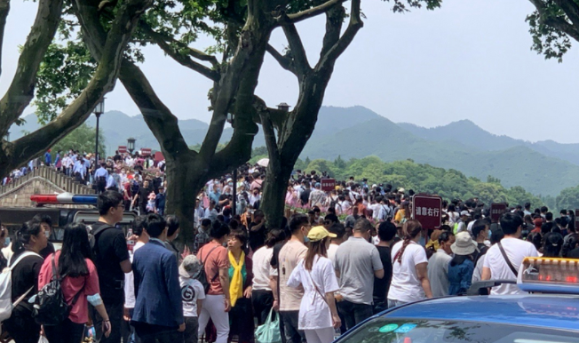 拼了命從全國各地，收集到的 65 張五一旅遊照片！