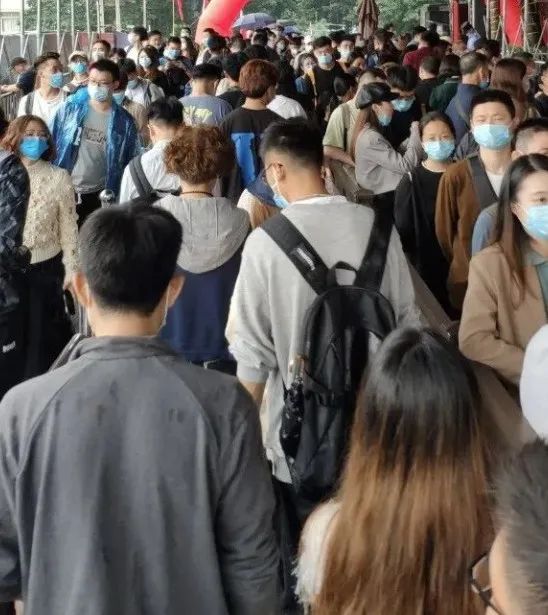 拼了命從全國各地，收集到的 65 張五一旅遊照片！