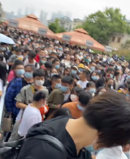 拼了命從全國各地，收集到的 65 張五一旅遊照片！