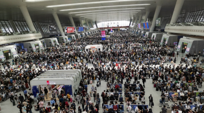 拼了命從全國各地，收集到的 65 張五一旅遊照片！