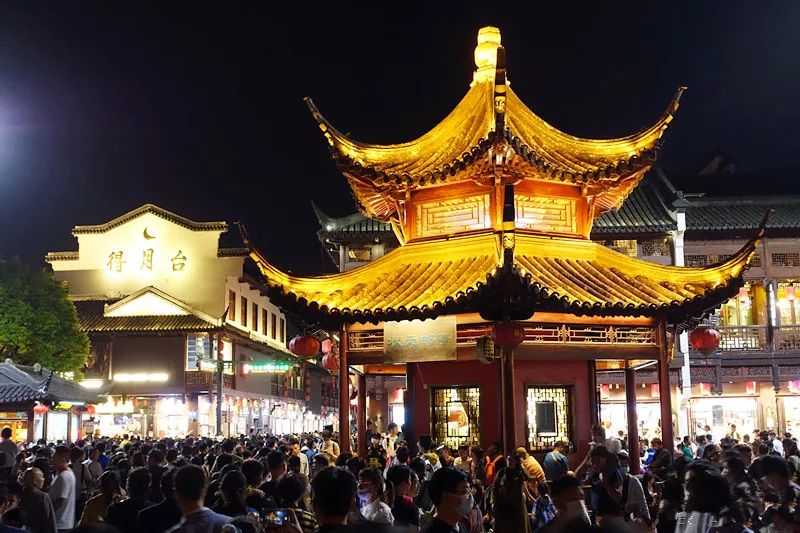 拼了命從全國各地，收集到的 65 張五一旅遊照片！
