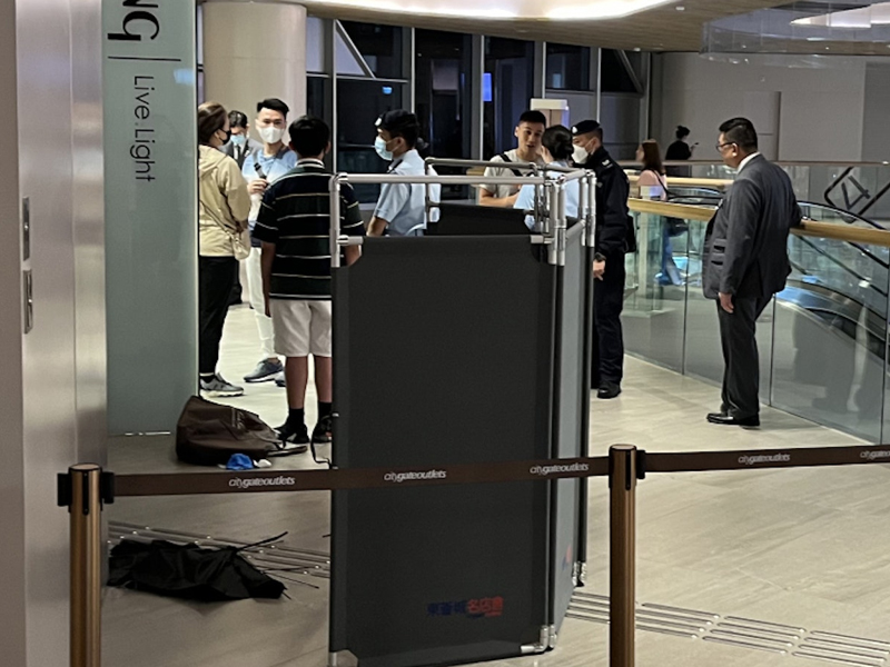 13 歲仔用雨傘把 40 歲爸爸打至昏迷送院