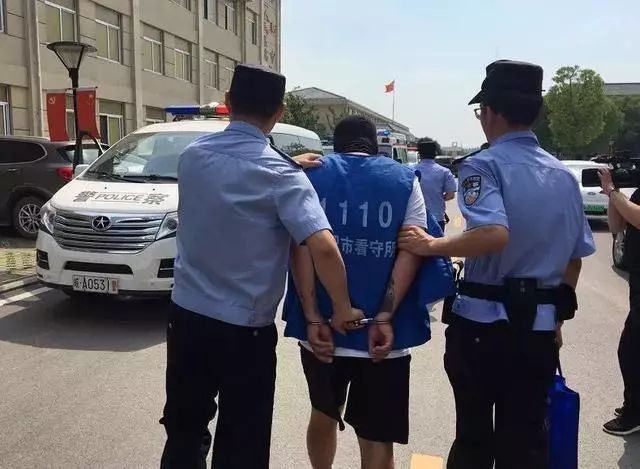 女學生竟是黑社會集團老大