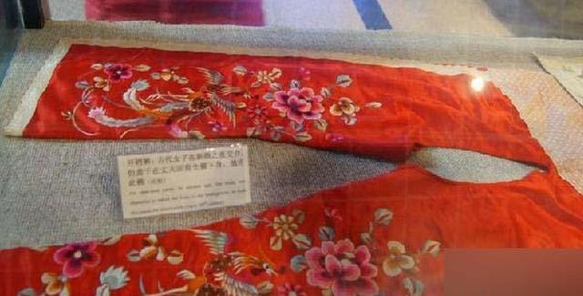 古代讓人臉紅的 10 件性文物