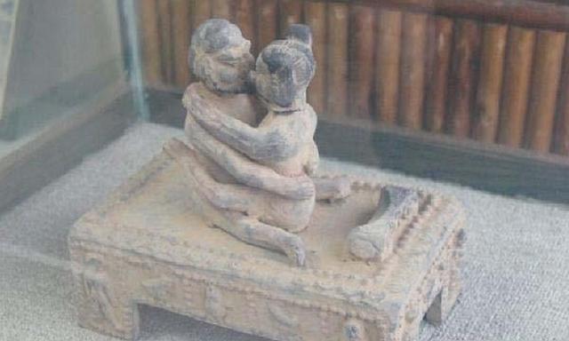 古代讓人臉紅的 10 件性文物