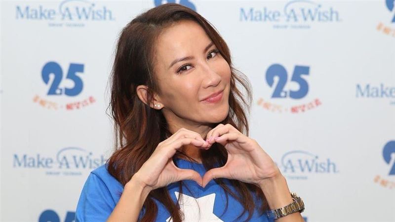 歌手 CoCo 李玟輕生過世 享年 48 歲
