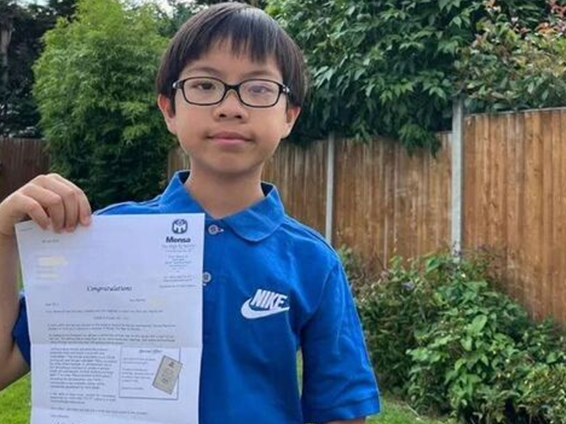 香港移英11歲神童 智商超愛因斯坦