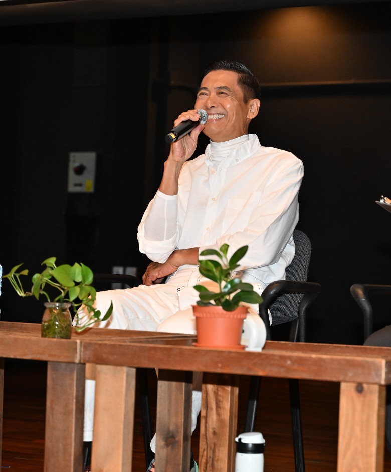 周潤發跑步出意外