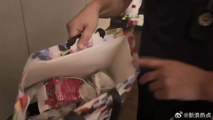 男子為賺錢，讓女友出賣身體，從事非法交易