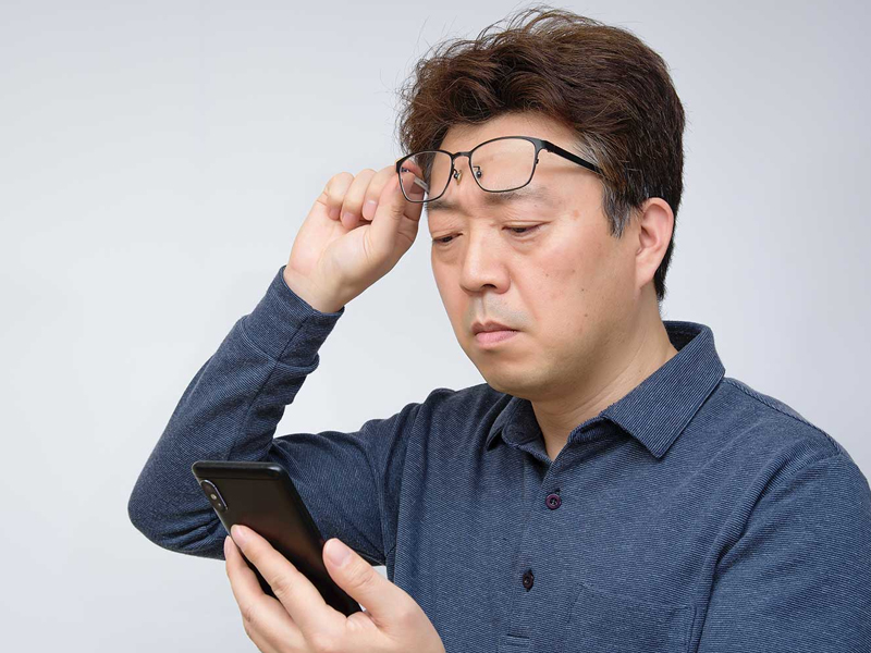 40 歲出現 2 現象,代表已有老花眼了 40 歲出現 2 現象,代表已有老花眼了