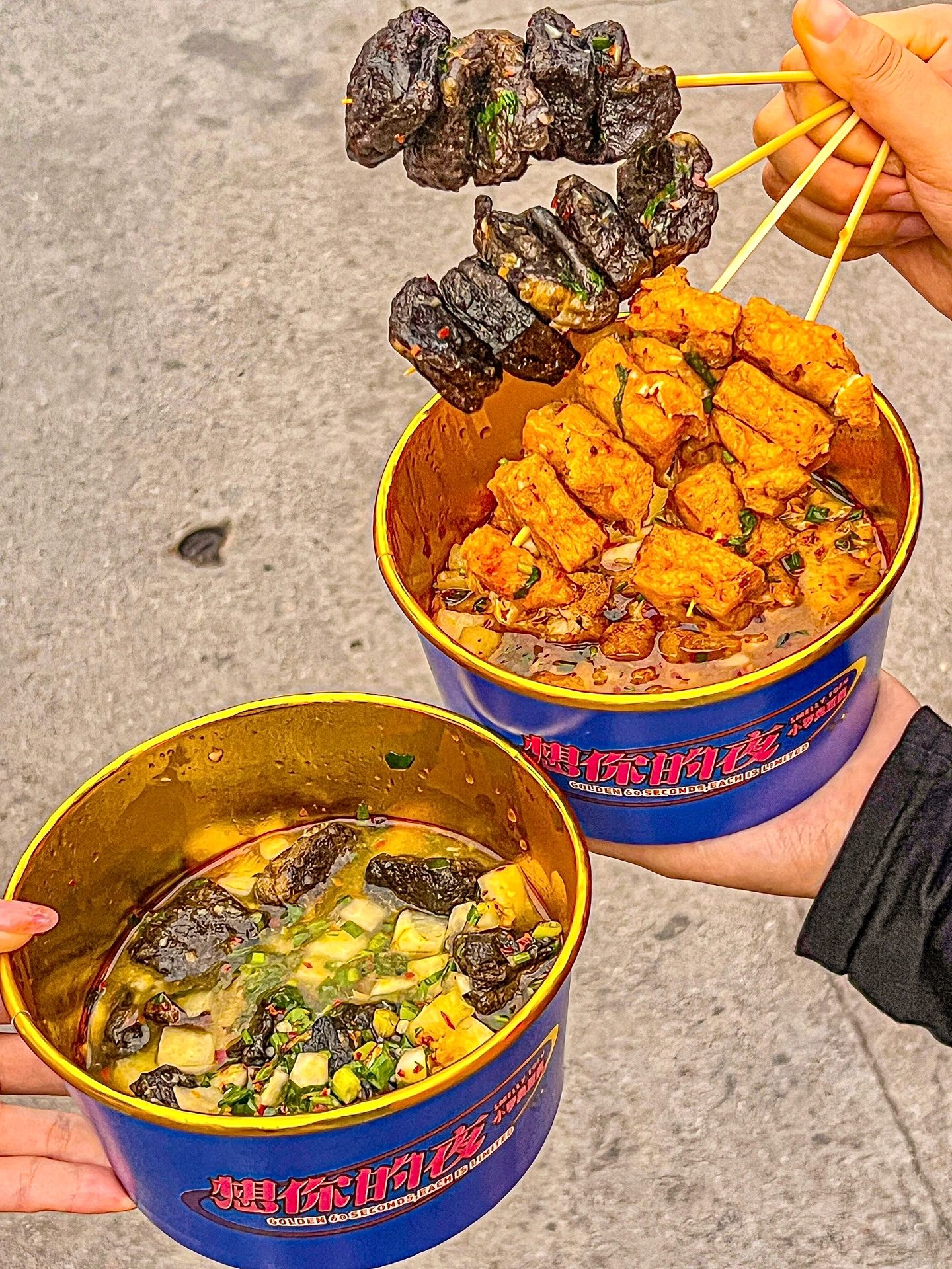 深圳：會反反复复吃的街頭小吃臭豆腐