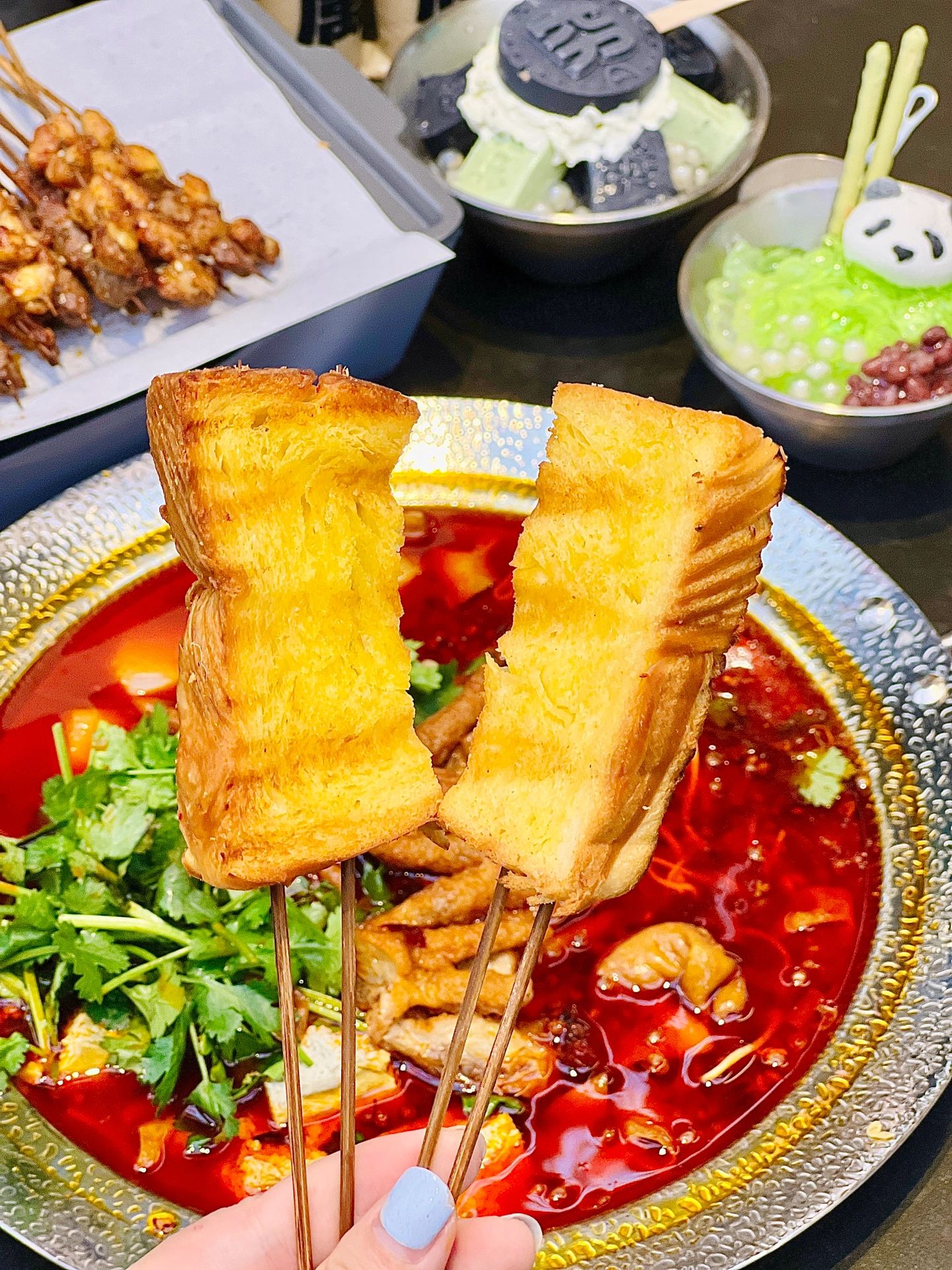 深圳：這家的肥腸煲和擼串，值得推薦！
