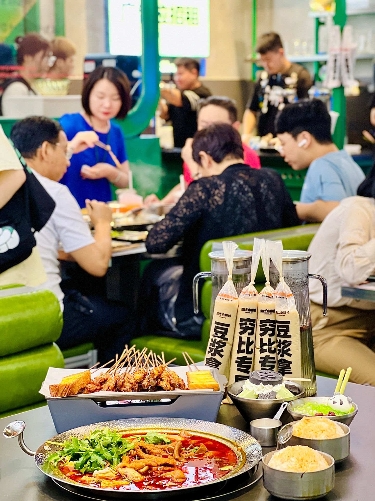 深圳：這家的肥腸煲和擼串，值得推薦！