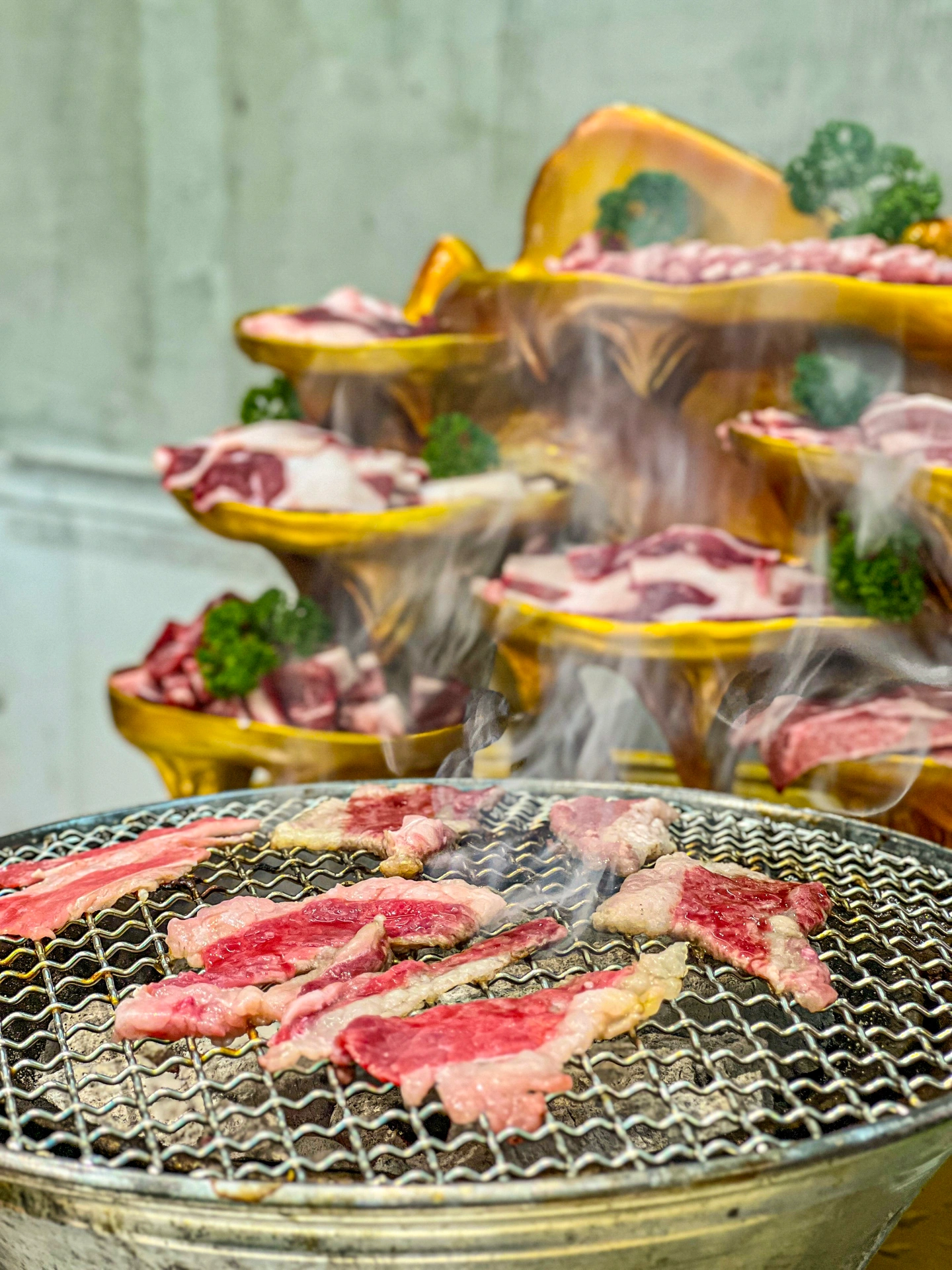 深圳：東北烤全牛宴，一次吃到 7 種不同部位的牛肉