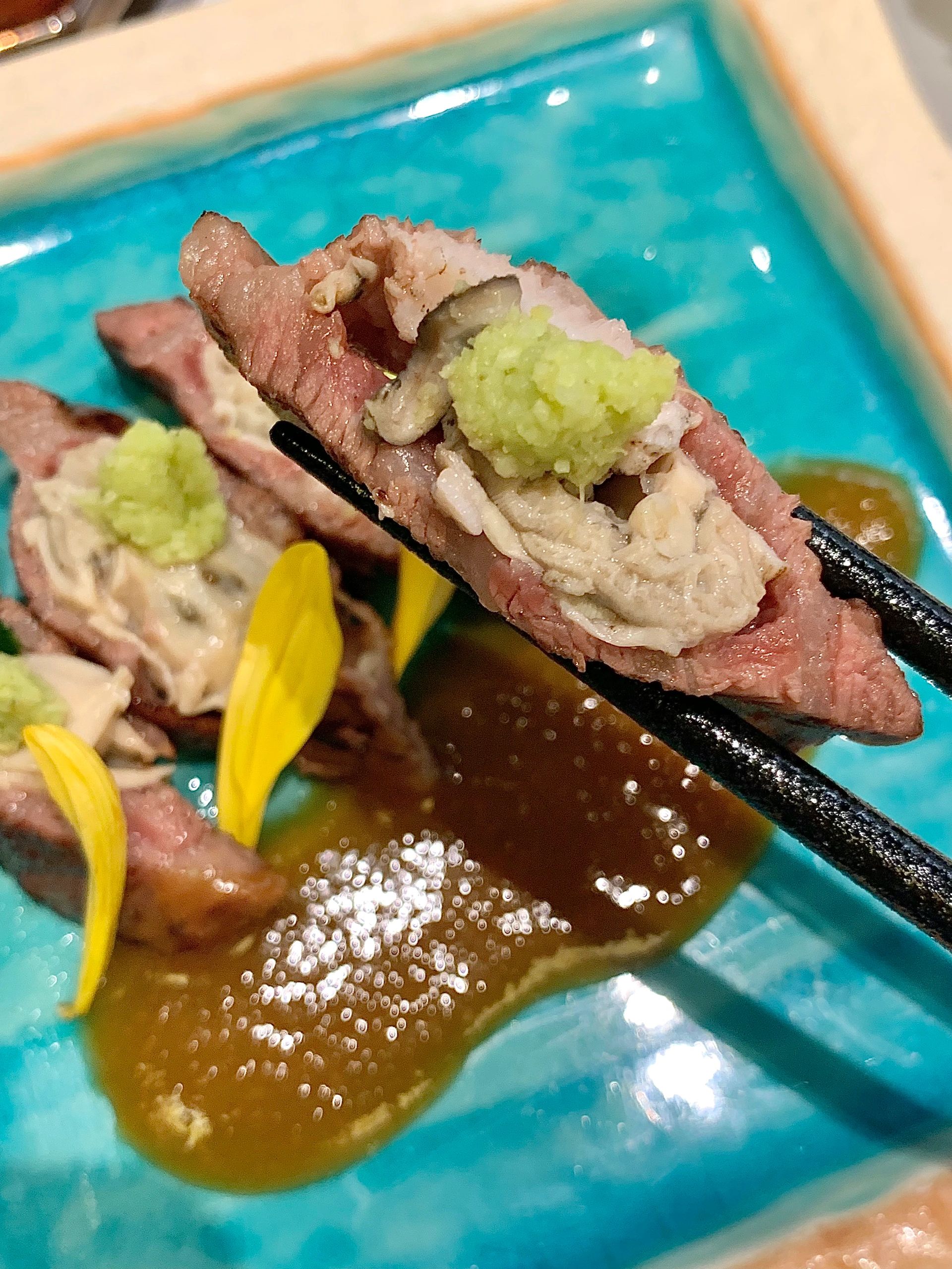 深圳：過關直奔這家海膽千層飯！