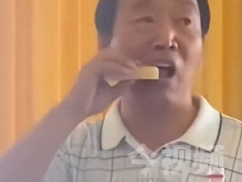 老牌國貨董事長，為證產品無害無添加，直接生吃肥皂