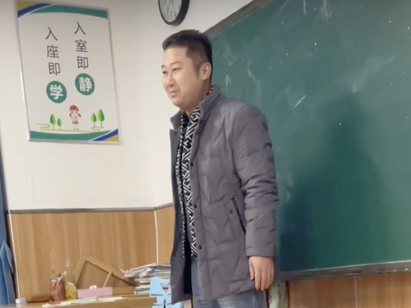 父親在家長會坦言兒子是「學渣」