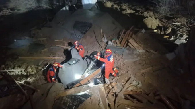 甘肅地震，瞬間畫面曝光